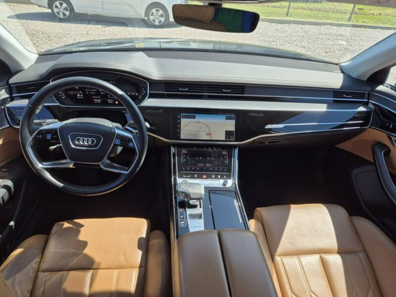 Audi A8 D5 (2017-)