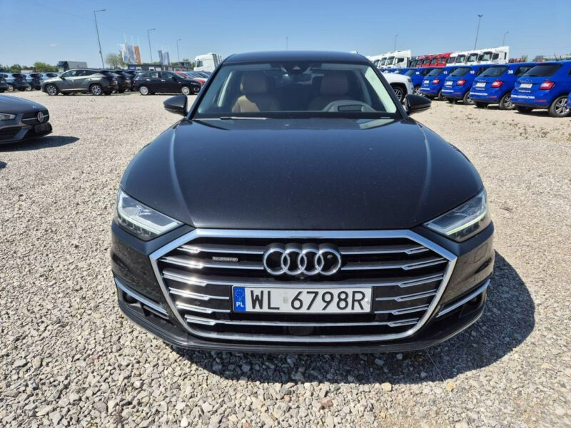 Audi A8 D5 (2017-)