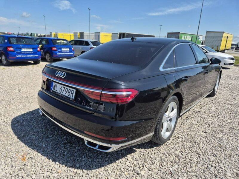 Audi A8 D5 (2017-)