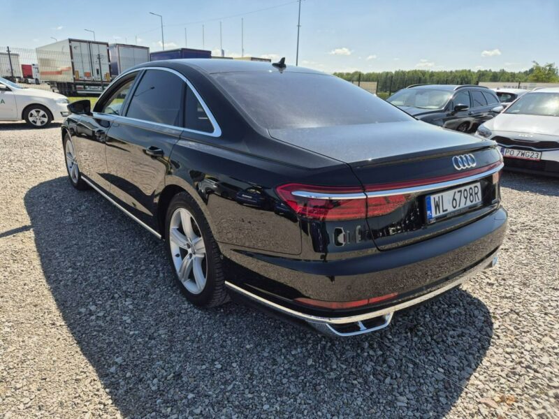 Audi A8 D5 (2017-)