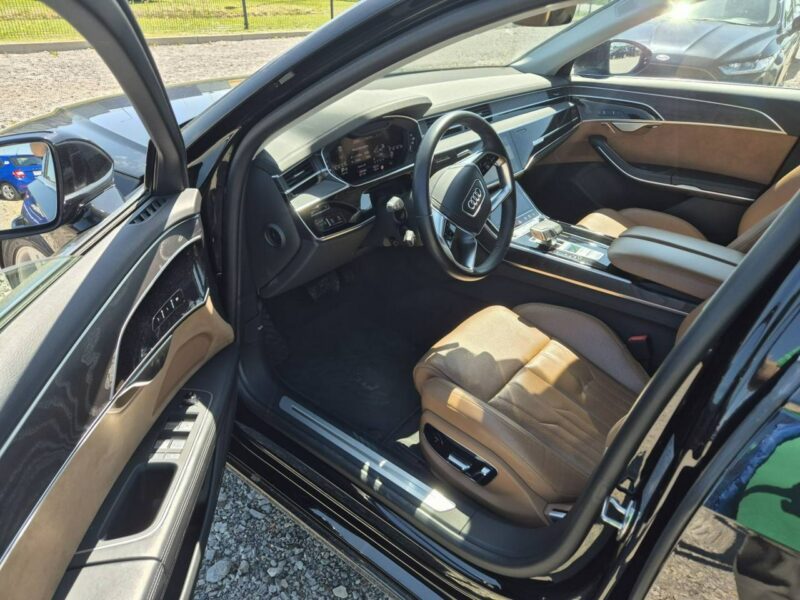Audi A8 D5 (2017-)