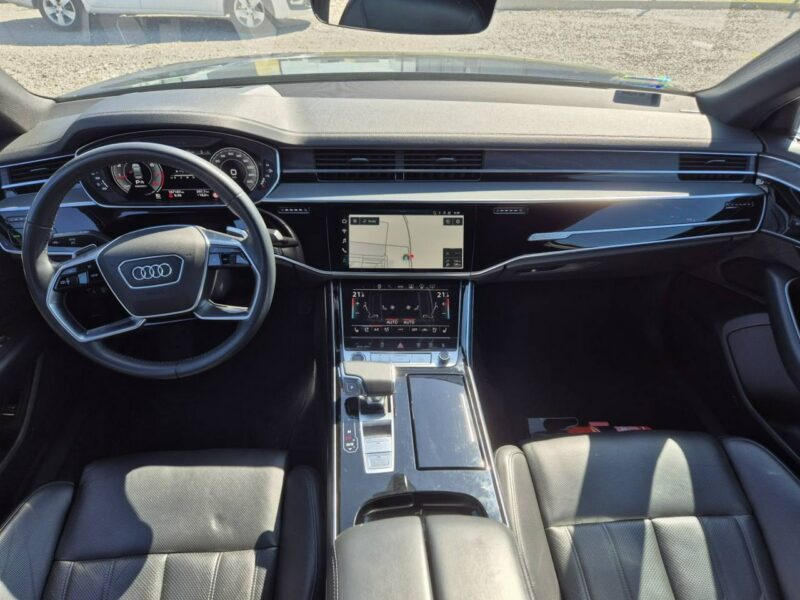 Audi A8 D5 (2017-)