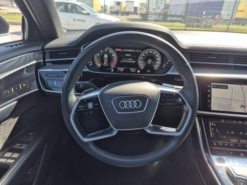 Audi A8 D5 (2017-)