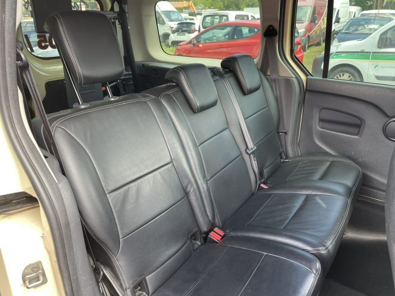 Mercedes Citan Tourer Mercedes CitanTourer do przewozu Niepełnosprawnych inwalida rampa 2017
