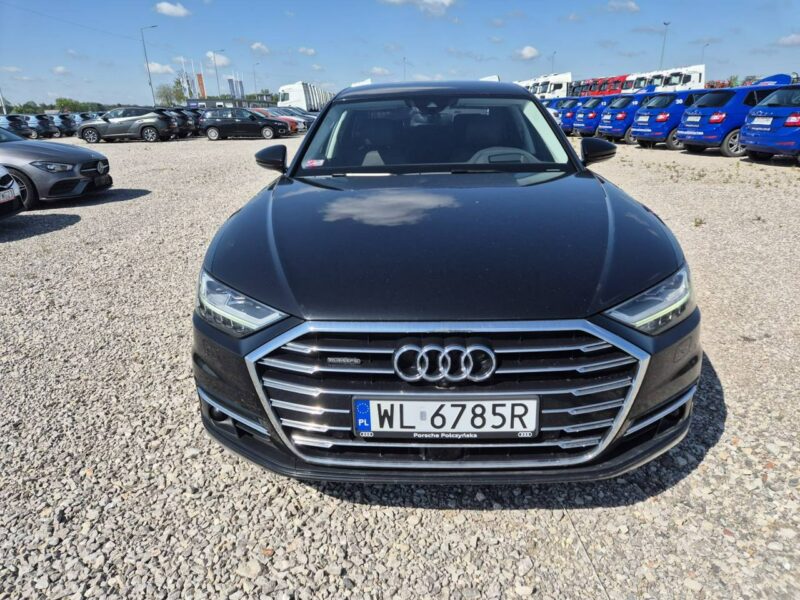 Audi A8 D5 (2017-)