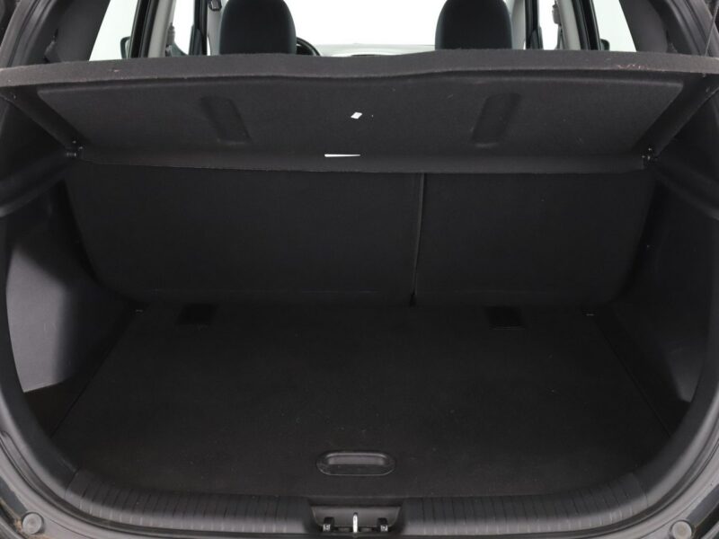 Hyundai ix20 lift grzane fotele navi klima-auto PDC tempomat Bluetooth