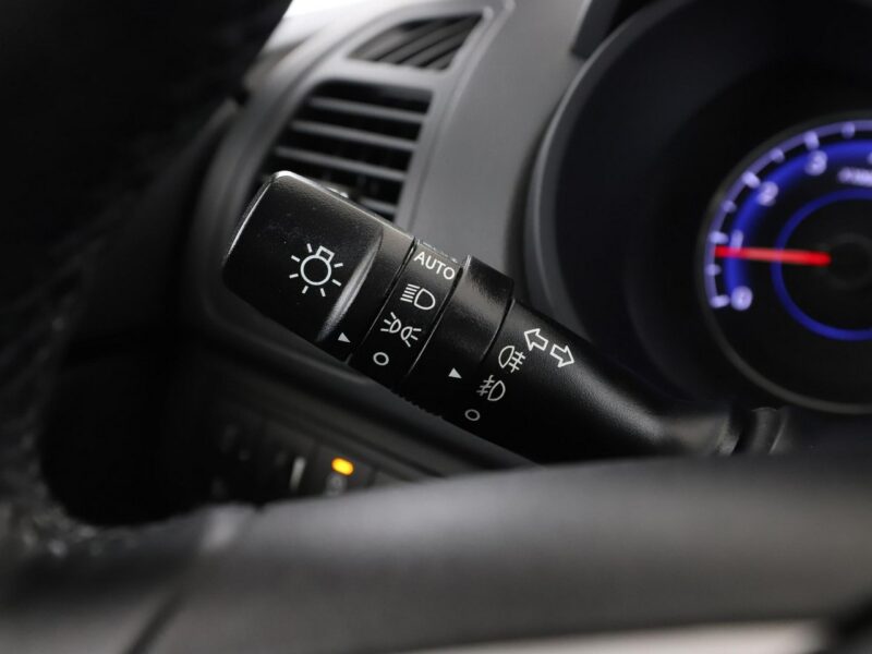 Hyundai ix20 lift grzane fotele navi klima-auto PDC tempomat Bluetooth