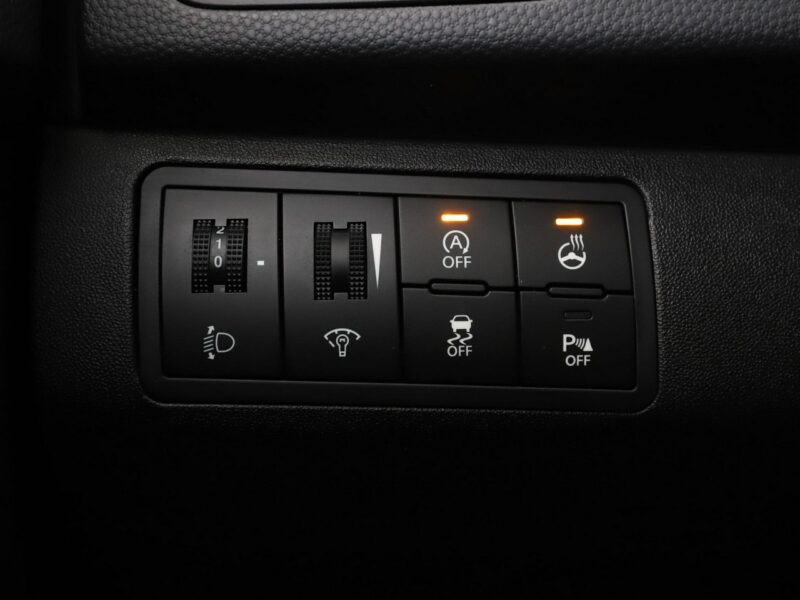 Hyundai ix20 lift grzane fotele navi klima-auto PDC tempomat Bluetooth