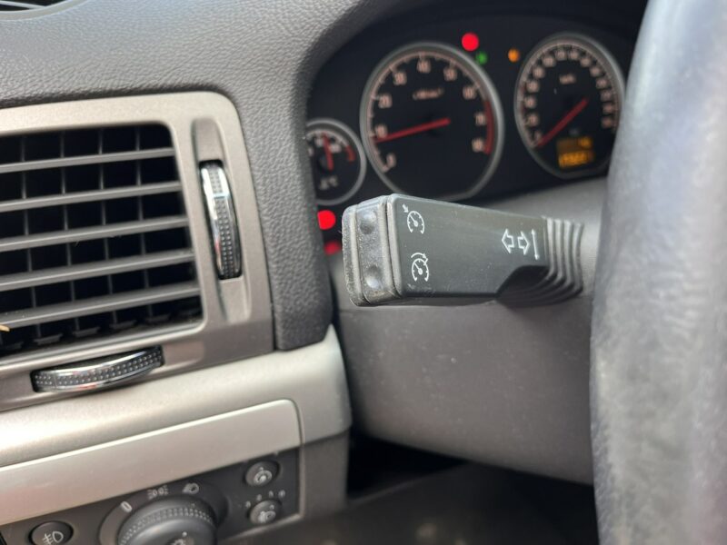 Opel Vectra 1.8 1WŁ Skóry ALu Climatronic Navi Tempomat Stan BDB BEzwypadk Opłacon C (2002-2008)