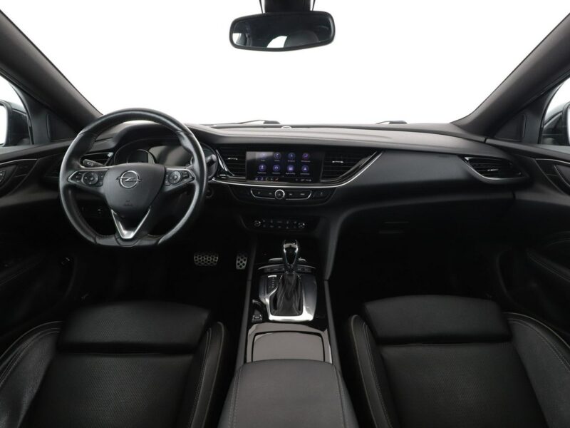 Opel Insignia 4X4 GSI Navi Panorama Klimatyzacja Podgrzewane wentylowane fotele Kame B (2017-)