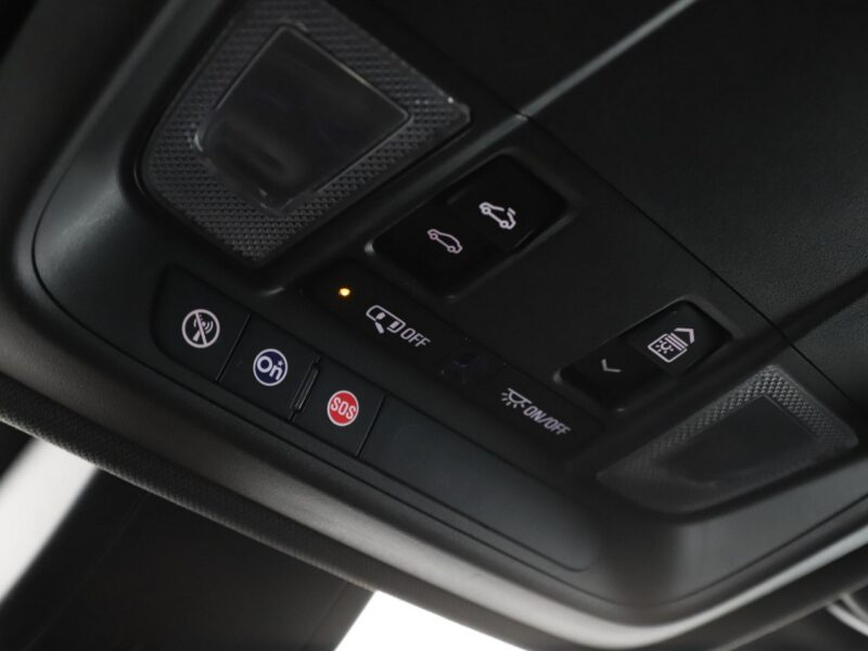 Opel Insignia 4X4 GSI Navi Panorama Klimatyzacja Podgrzewane wentylowane fotele Kame B (2017-)
