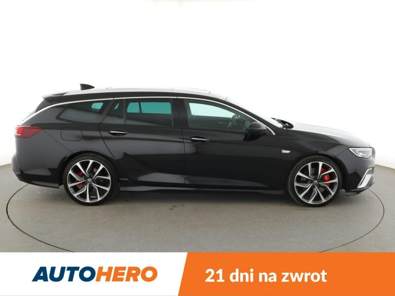 Opel Insignia 4X4 GSI Navi Panorama Klimatyzacja Podgrzewane wentylowane fotele Kame B (2017-)