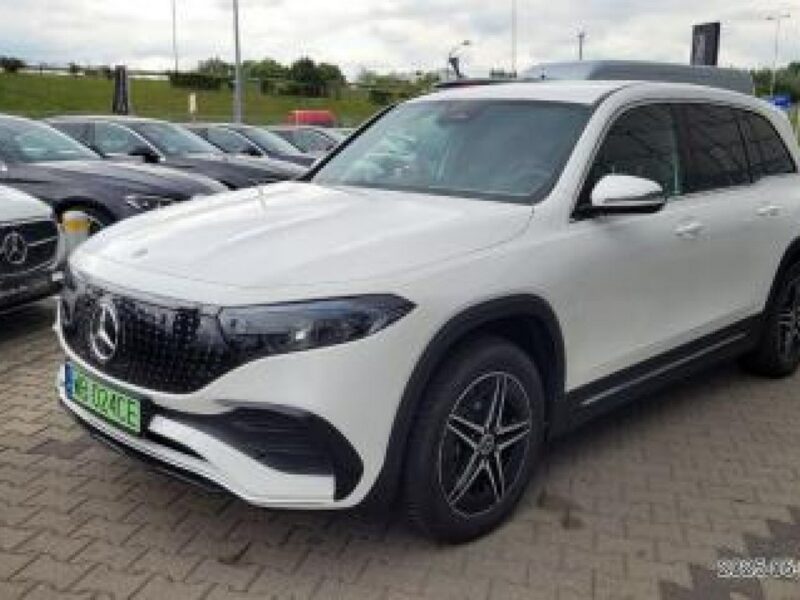 Mercedes EQB