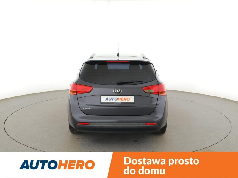 Kia Cee'd GRATIS! Pakiet Serwisowy o wartości 1200 zł! II (2012-)