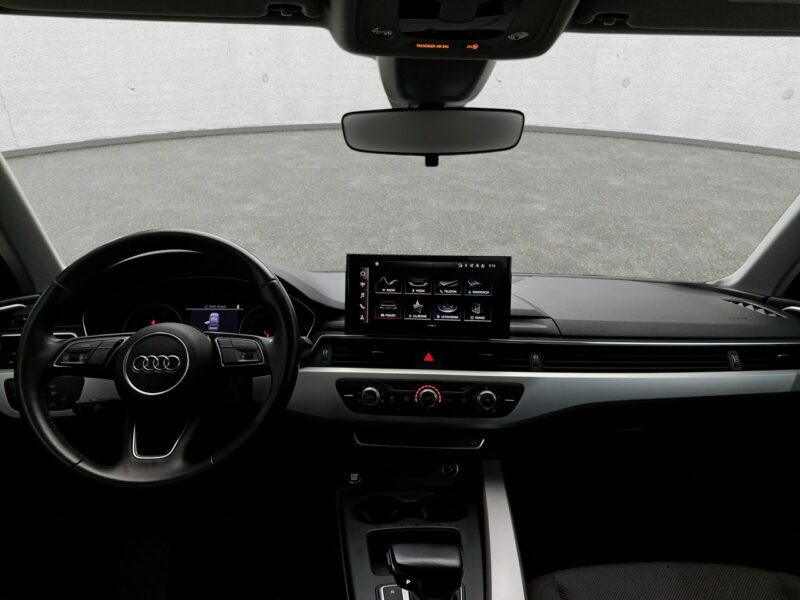 Audi A4 B9 (2015-)