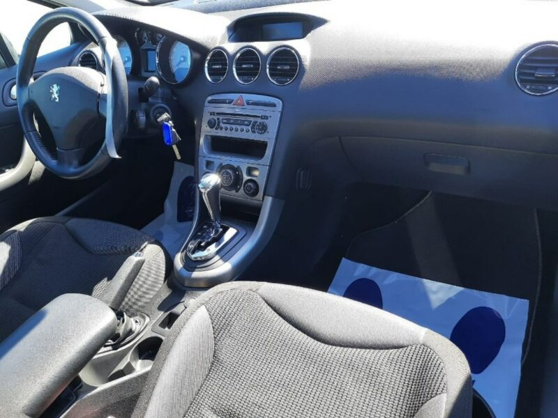 Peugeot 308 T7 (2008-2013)