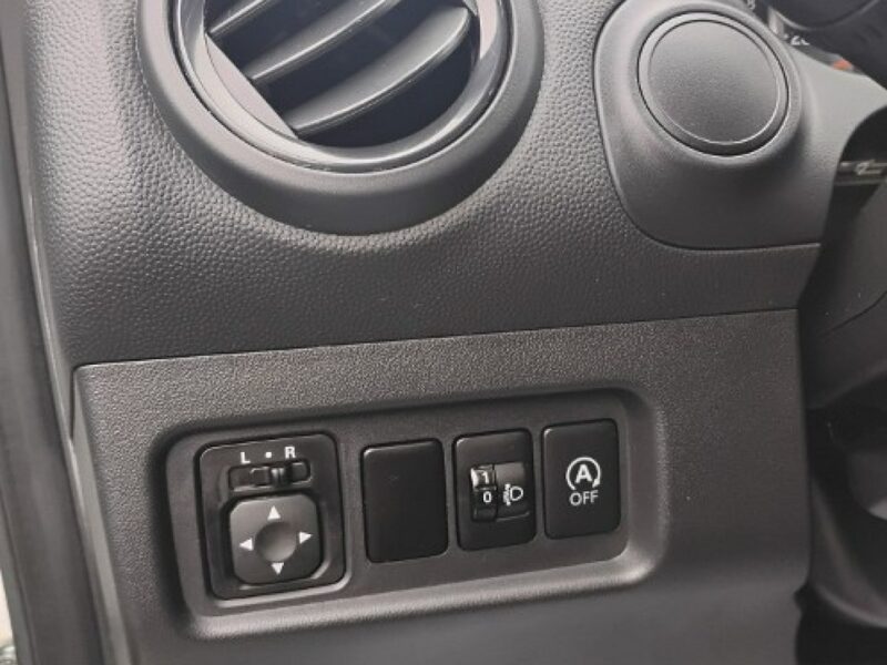 Mitsubishi Space Star II (2012-)