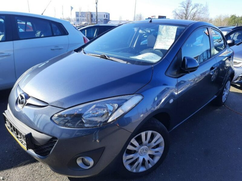 Mazda 2