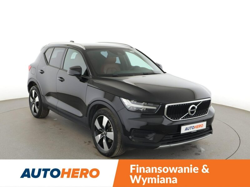 Volvo XC 40 FV23% full LED skóra klima auto el fotele czujniki parkowania