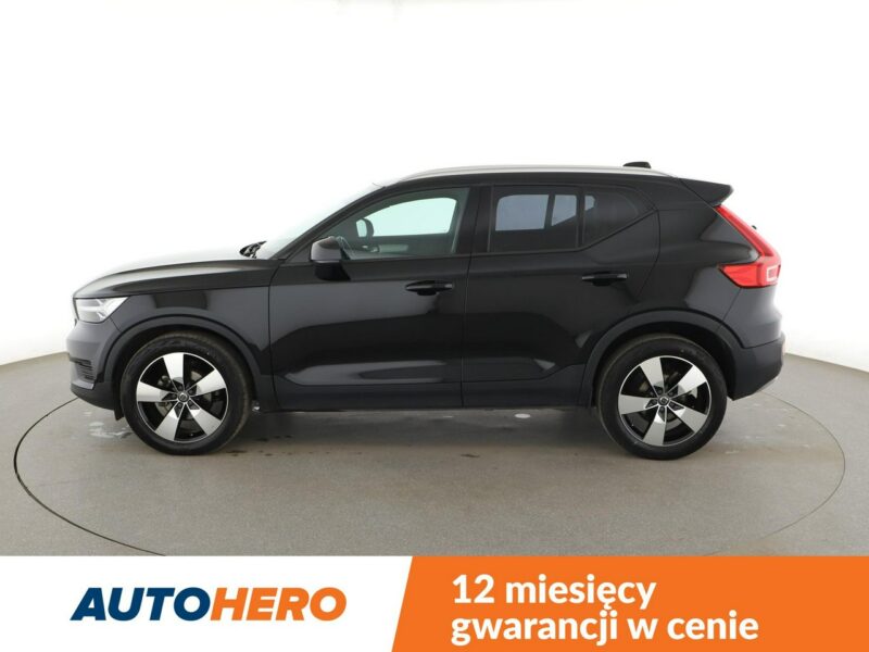 Volvo XC 40 FV23% full LED skóra klima auto el fotele czujniki parkowania