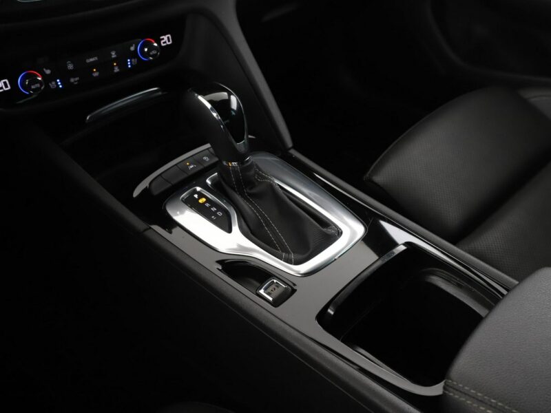 Opel Insignia Innovation automat skóra navi PDC hak grzane fotele Bluetooth FullLED B (2017-)