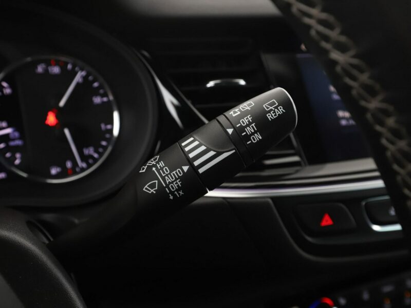 Opel Insignia Innovation automat skóra navi PDC hak grzane fotele Bluetooth FullLED B (2017-)