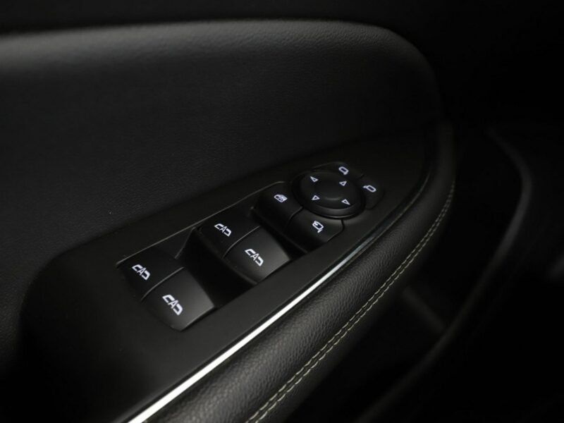 Opel Insignia Innovation automat skóra navi PDC hak grzane fotele Bluetooth FullLED B (2017-)