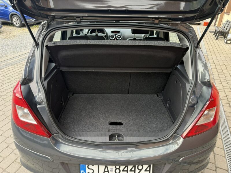 Opel Corsa 1,4 100KM Klimatyzacja Koła lato + zima D (2006-2014)