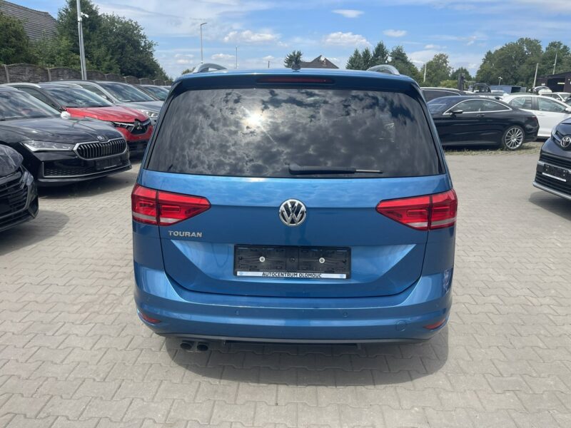 Volkswagen Touran Automat Klimatronik Podgrzewanie Kamera III (2015-)