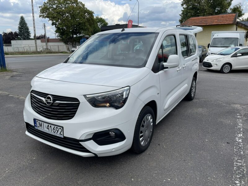 Opel Combo Life Combo Life Maxi Niepełnosprawnych inwalida rampa PFRON Model 2020 2018-