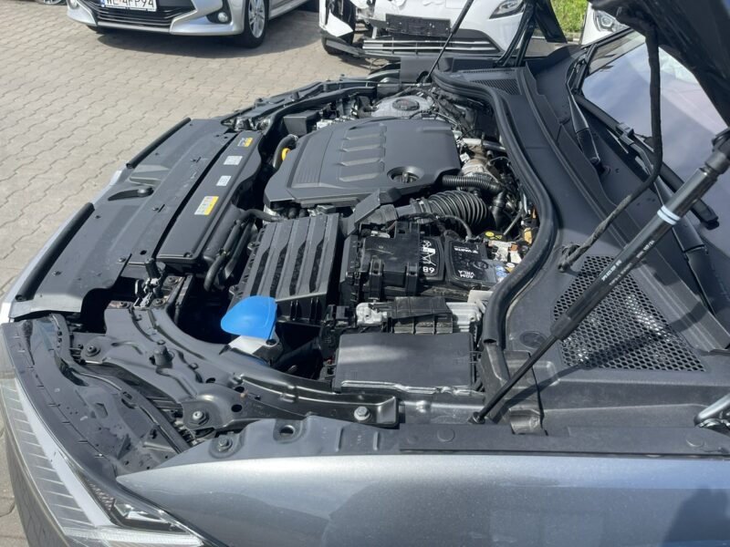 Škoda Superb 4x4 L&K Automat Kamery360 Skóra Hak 193KM IV (2023-)