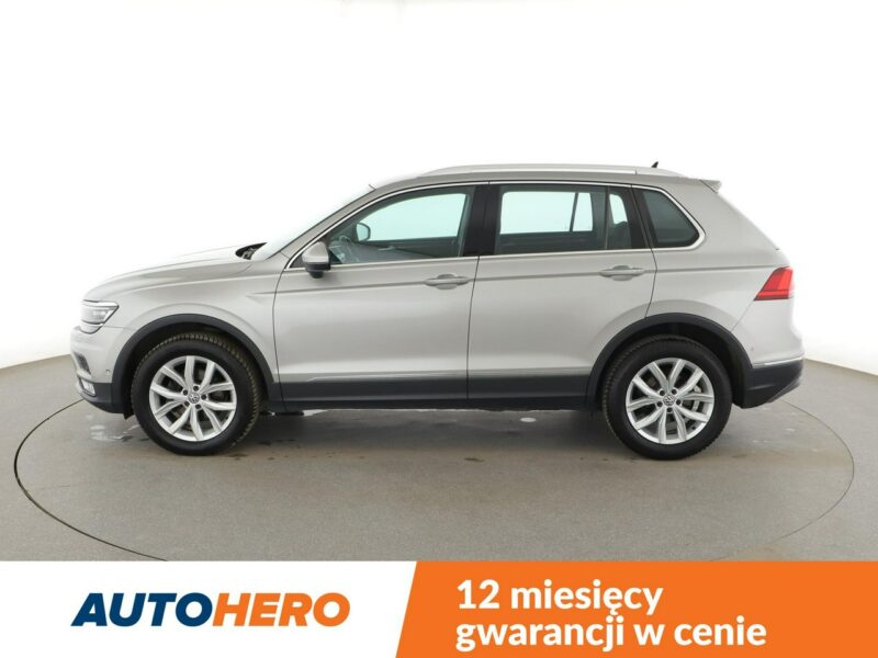 Volkswagen Tiguan 4x4 DSG matrix LED navi klima auto grzane fotele kamera i czujniki par II (2016-2024)