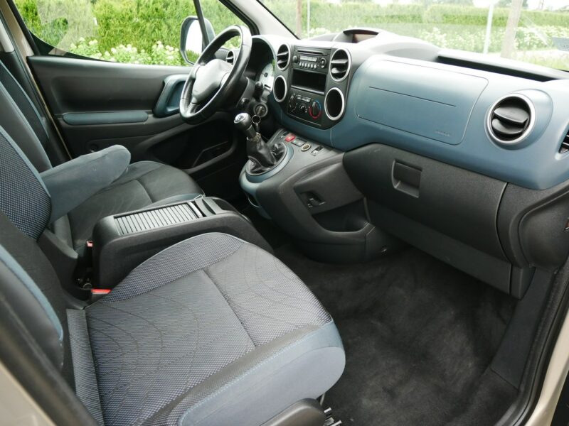 Peugeot Partner 1.6 120KM Eu5 Tepee -Klima -Panorama -1 Wł od 7 lat -Zobacz II (2008-)