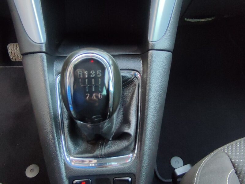 Opel Zafira 7-osób bezwypadkowa wyposażenie Gwarancja C (2011-)