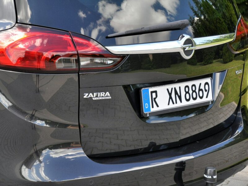 Opel Zafira 2.0d(170KM)*Lift*Xenon*Led*Navi*Kamera*7-Foteli*Welur*2xPark*Alu17"ASO C (2011-)