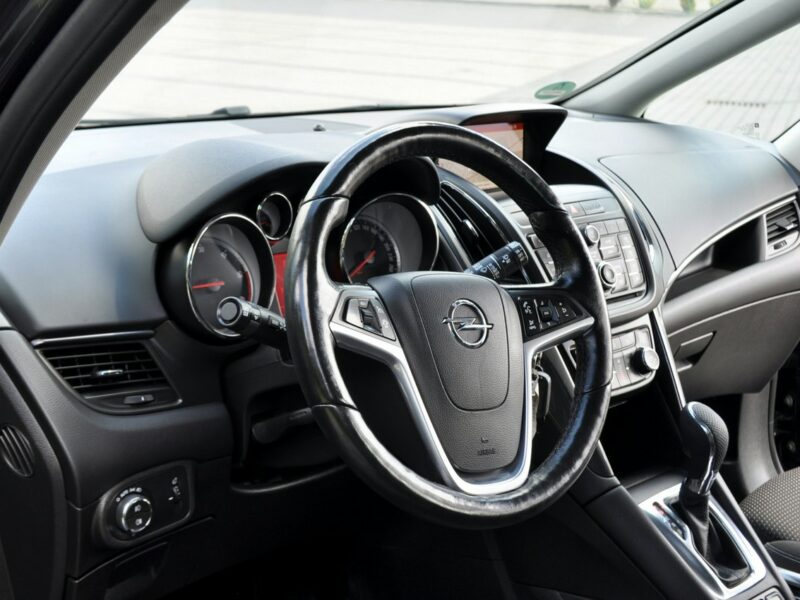 Opel Zafira 2.0d(170KM)*Lift*Xenon*Led*Navi*Kamera*7-Foteli*Welur*2xPark*Alu17"ASO C (2011-)