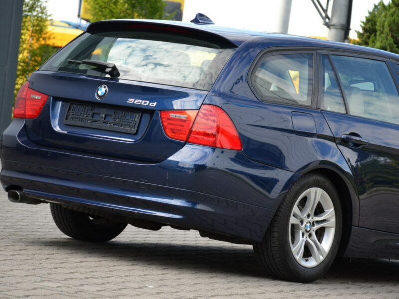 BMW 320 Opłacona 2.0D 163KM Lift LCI Serwis Navi Bi-xenon Krem Skóra E90E91E92E93(2005-2012)