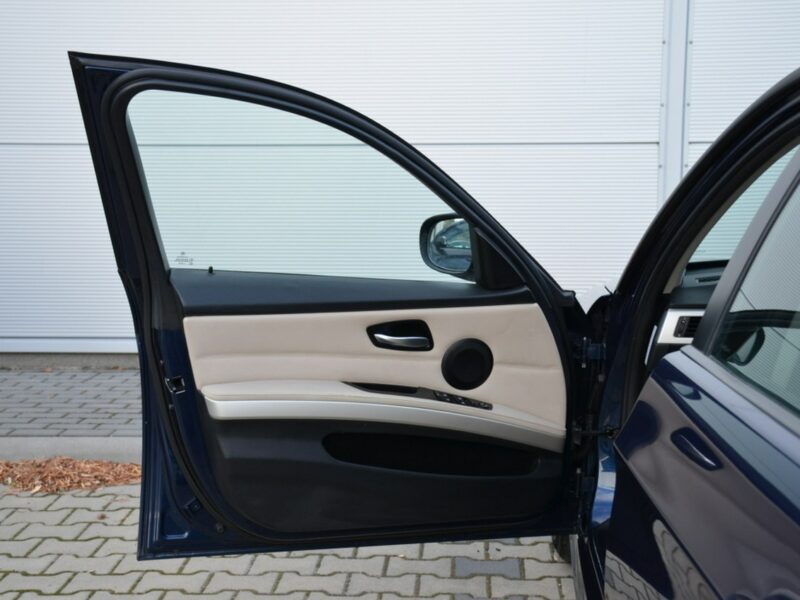BMW 320 Opłacona 2.0D 163KM Lift LCI Serwis Navi Bi-xenon Krem Skóra E90E91E92E93(2005-2012)