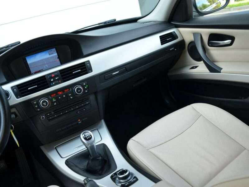 BMW 320 Opłacona 2.0D 163KM Lift LCI Serwis Navi Bi-xenon Krem Skóra E90E91E92E93(2005-2012)