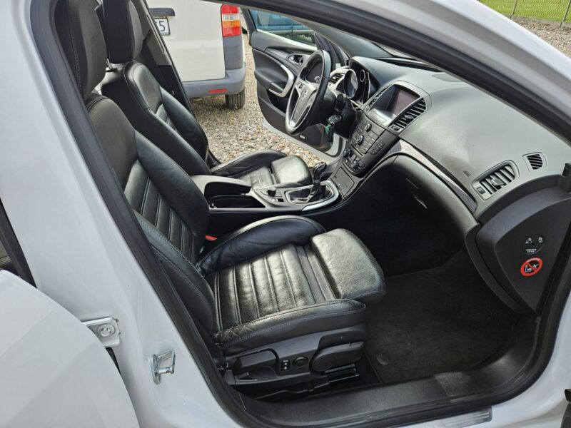 Opel Insignia Opłacona Zadbana Serwisowana Bogato Wyposażona 1Wł Po Serwisie A (2008-2017)