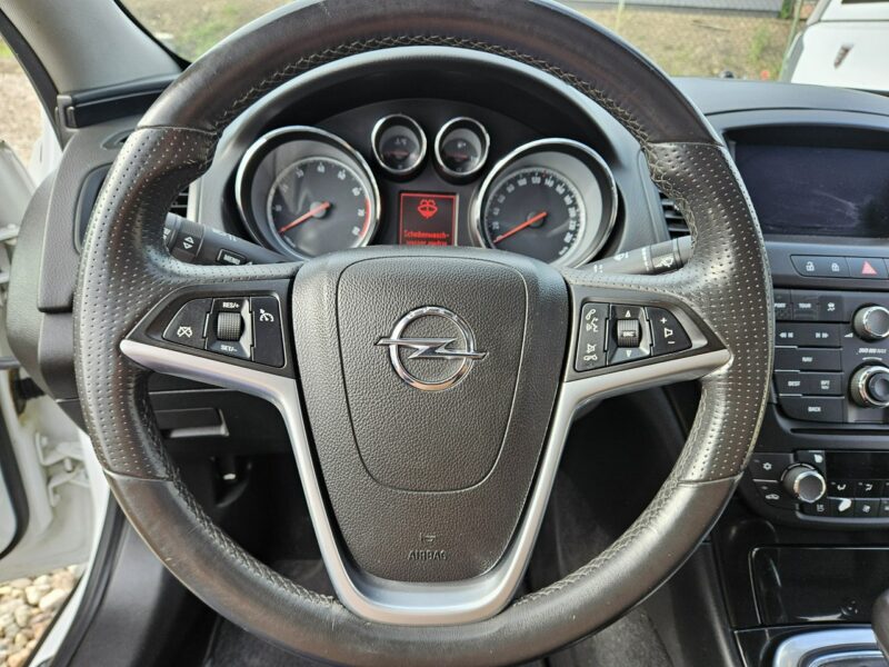 Opel Insignia Opłacona Zadbana Serwisowana Bogato Wyposażona 1Wł Po Serwisie A (2008-2017)