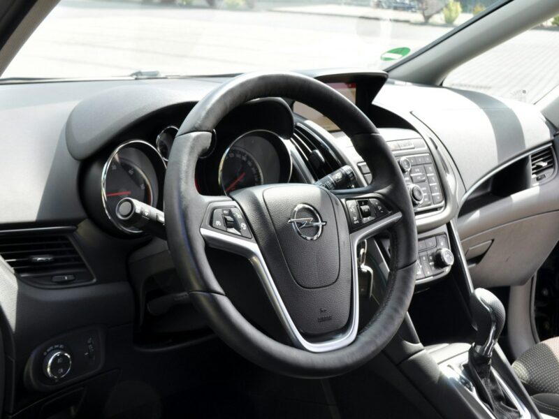 Opel Zafira 2.0d(170KM)*Lift*Xenon*Led*Navi*Kamera*7-Foteli*Welur*2xPark*Alu18"ASO C (2011-)