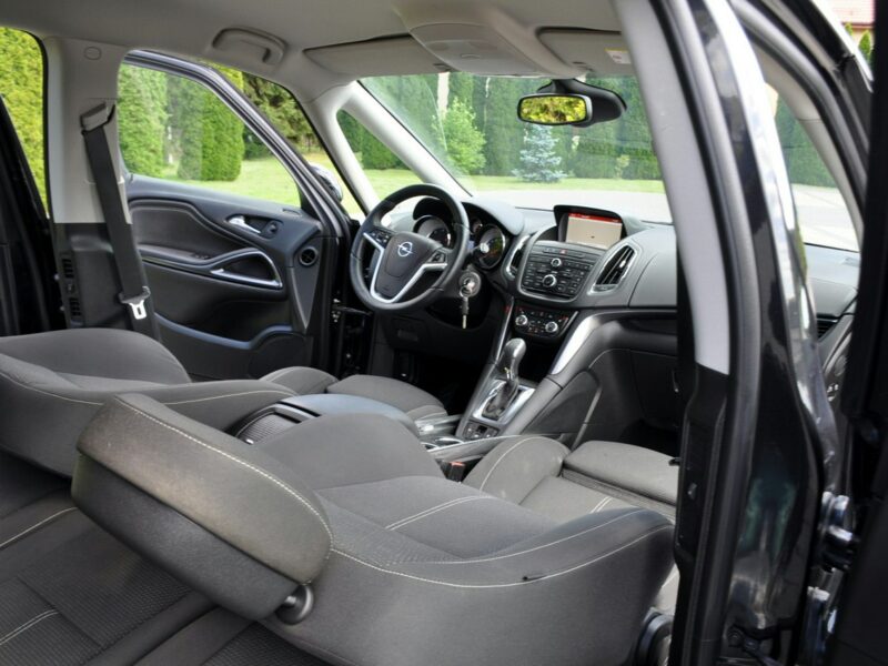 Opel Zafira 2.0d(170KM)*Lift*Xenon*Led*Navi*Kamera*7-Foteli*Welur*2xPark*Alu18"ASO C (2011-)