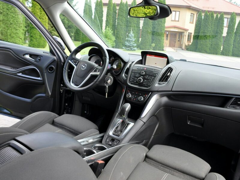 Opel Zafira 2.0d(170KM)*Lift*Xenon*Led*Navi*Kamera*7-Foteli*Welur*2xPark*Alu18"ASO C (2011-)