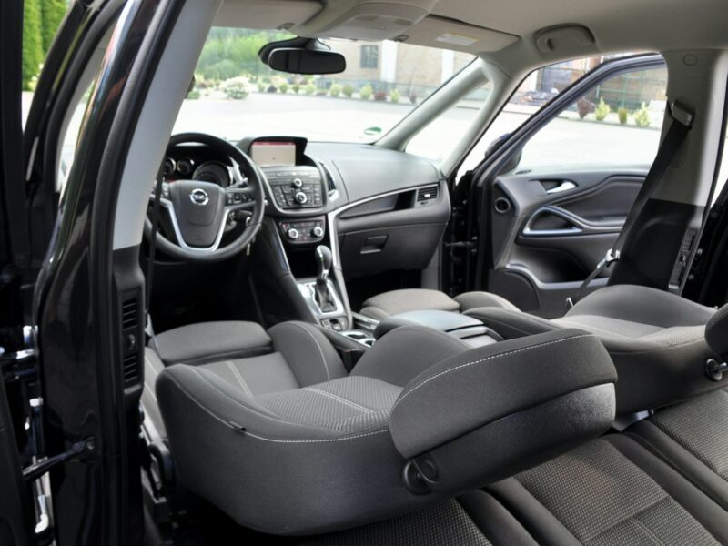 Opel Zafira 2.0d(170KM)*Lift*Xenon*Led*Navi*Kamera*7-Foteli*Welur*2xPark*Alu18"ASO C (2011-)