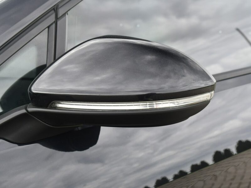 Volkswagen Golf 1,6tdi DUDKI11 Navigacja,Parktronic,Radar,StartStop,Gwarancja VII (2012-)