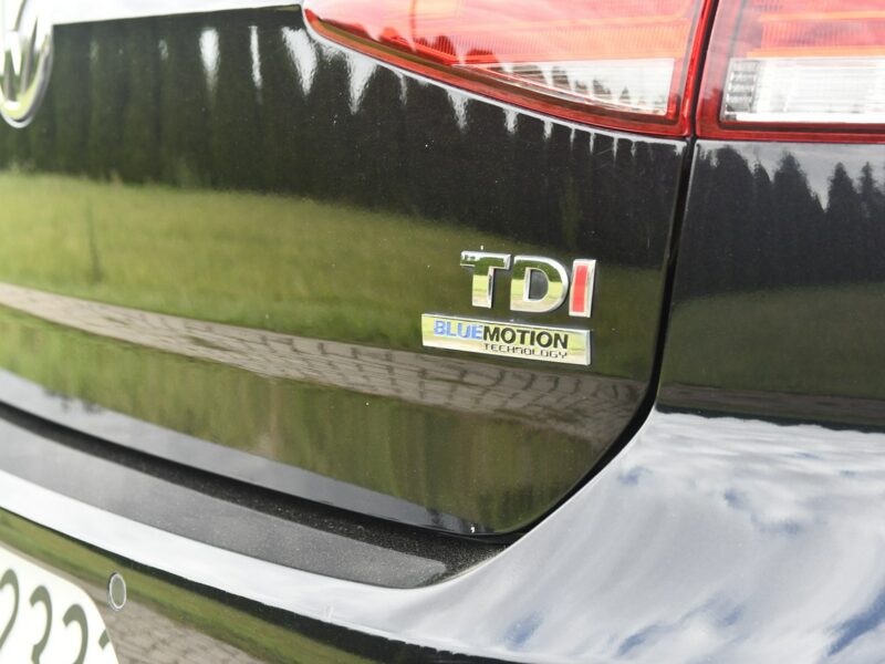 Volkswagen Golf 1,6tdi DUDKI11 Navigacja,Parktronic,Radar,StartStop,Gwarancja VII (2012-)