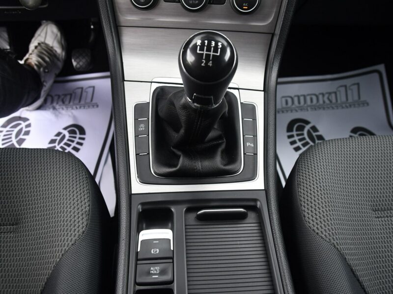 Volkswagen Golf 1,6tdi DUDKI11 Navigacja,Parktronic,Radar,StartStop,Gwarancja VII (2012-)