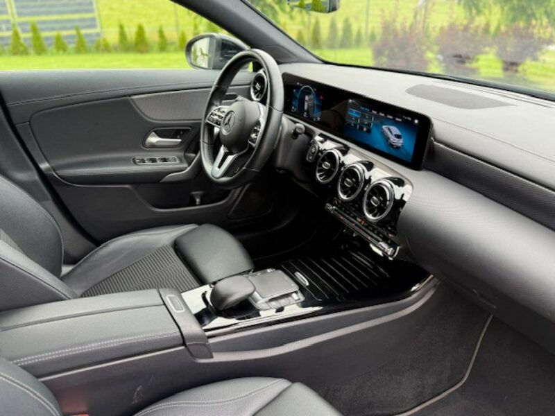 Mercedes CLA 200 MULITBEAM LED, KAMERA, EL.KLAPA, EL.HAK, GWARANCJA! II (2019-)