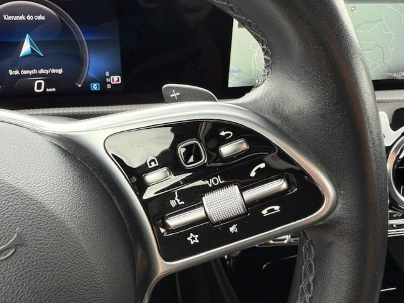 Mercedes CLA 200 MULITBEAM LED, KAMERA, EL.KLAPA, EL.HAK, GWARANCJA! II (2019-)